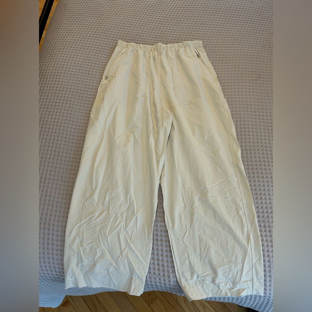 Lululemon Athletica Off-White Pants